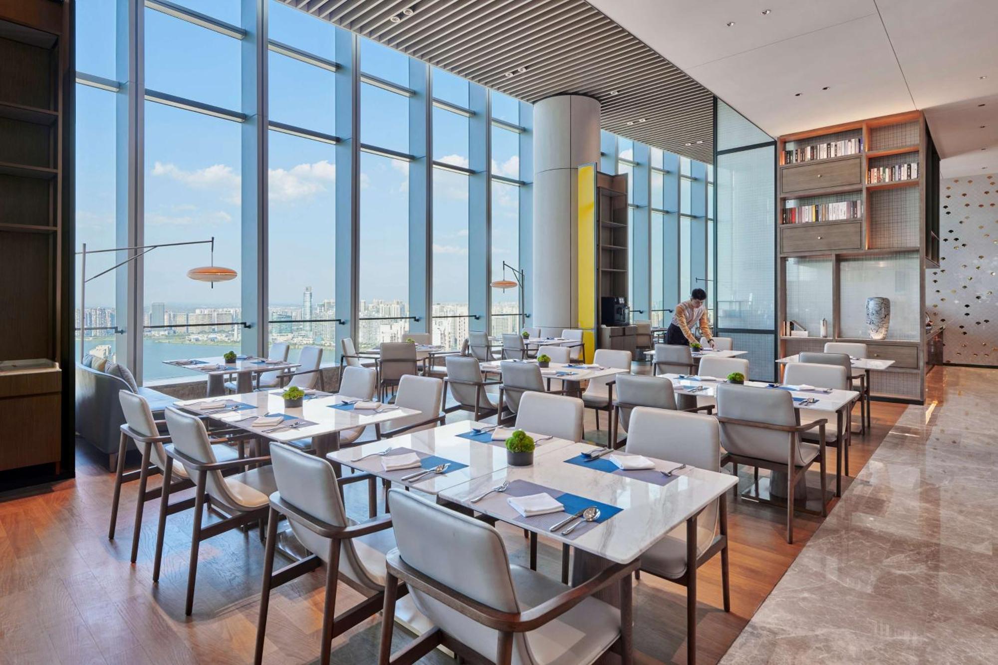 Hilton Changsha Riverside ภายนอก รูปภาพ